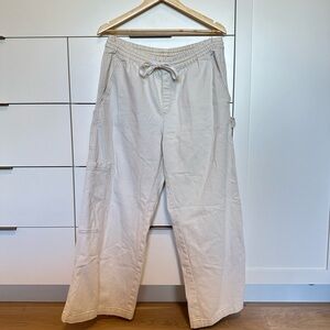 Aerie Cream Cargo Pants